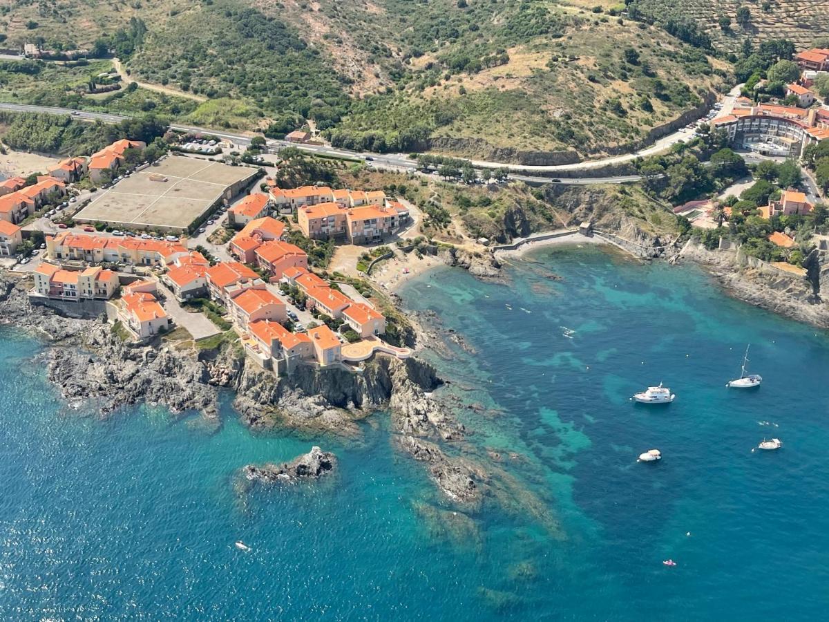 AZUR-Les pieds dans l'eau-Vue sur Mer et Clocher de Collioure en toile de fond - WIFI - PARKING Extérieur photo
